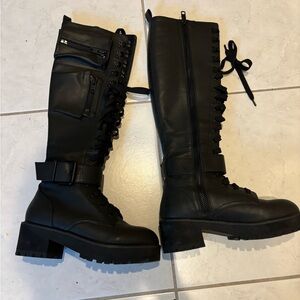 Pocket Combat Boots size 9